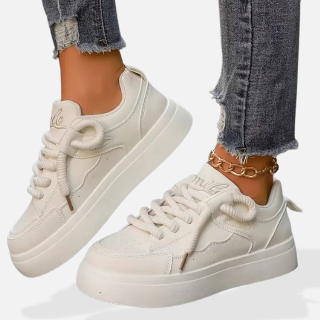 Elara | Women’s Sneakers with Thick Laces