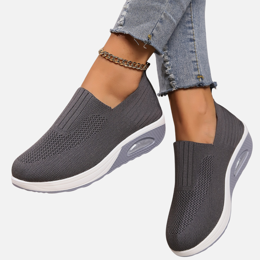 Women's Breathable Knit Slip-On Sneakers