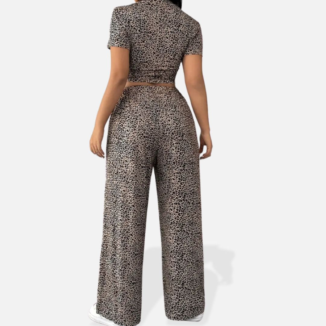 Elara | Women’s Leopard Print 2-Piece Set T-Shirt & Pants