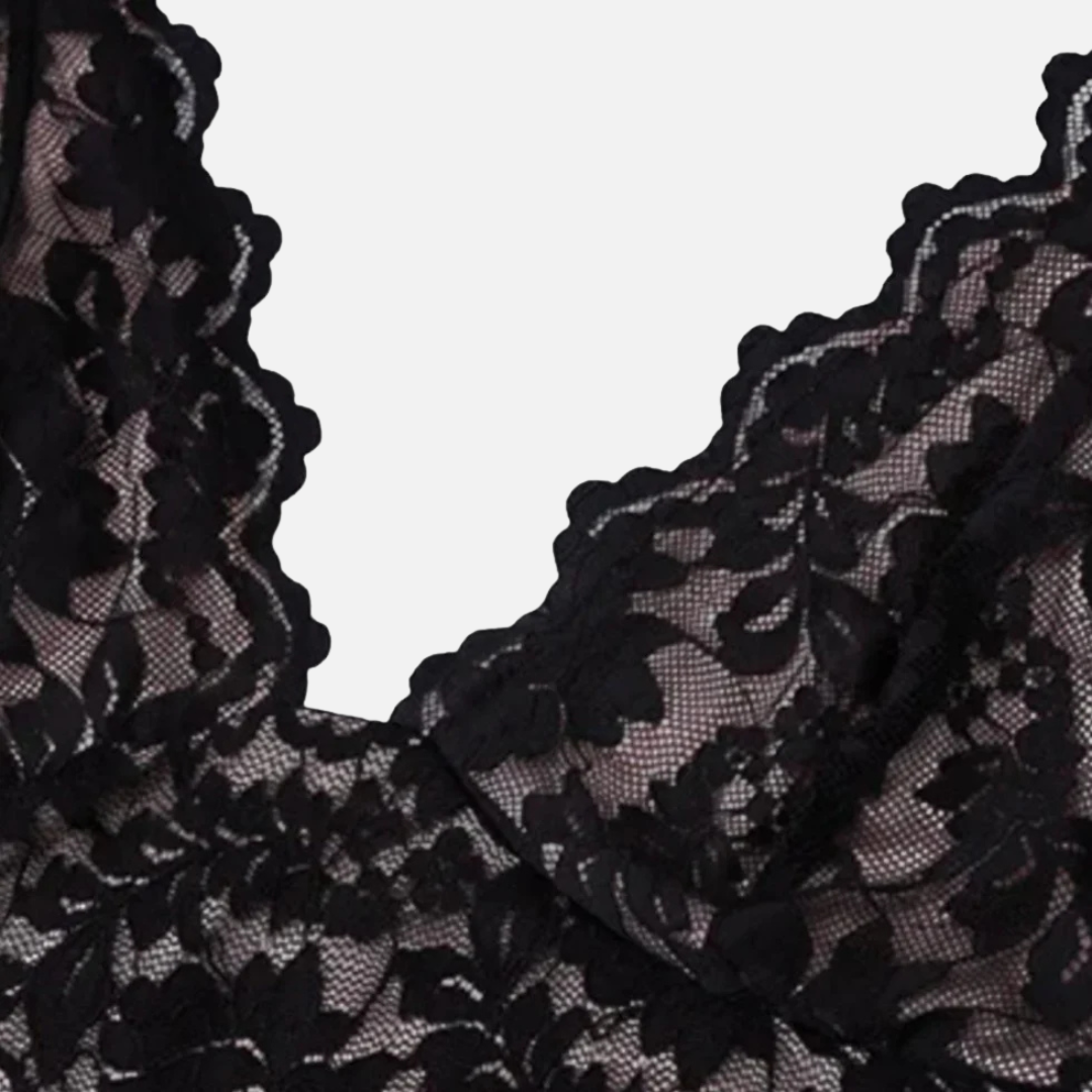 Women’s Black Lace Halter Maxi Dress